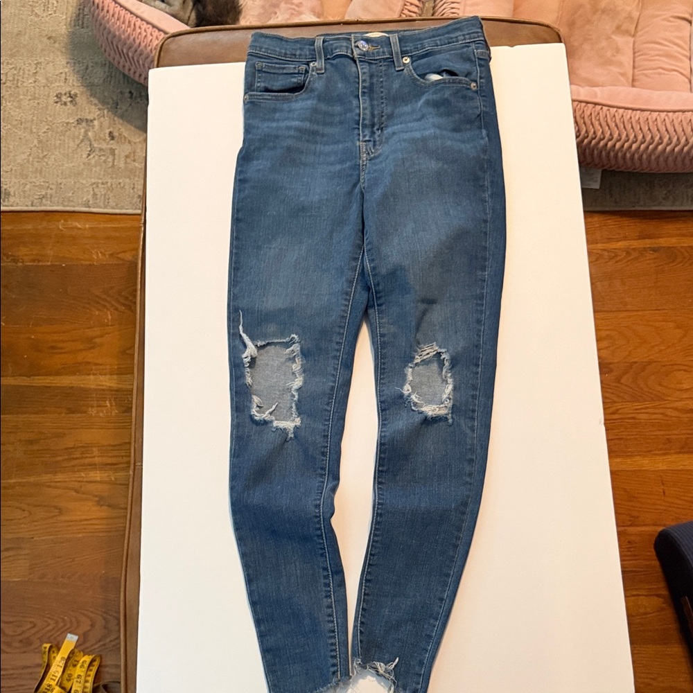 Levi's Men's Blue Distressed Skinny Jeans